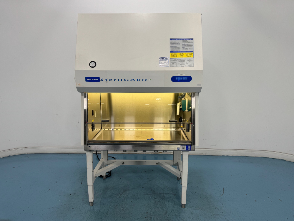 Image of Baker Sterilgard 4' Biosafety Cabinet
